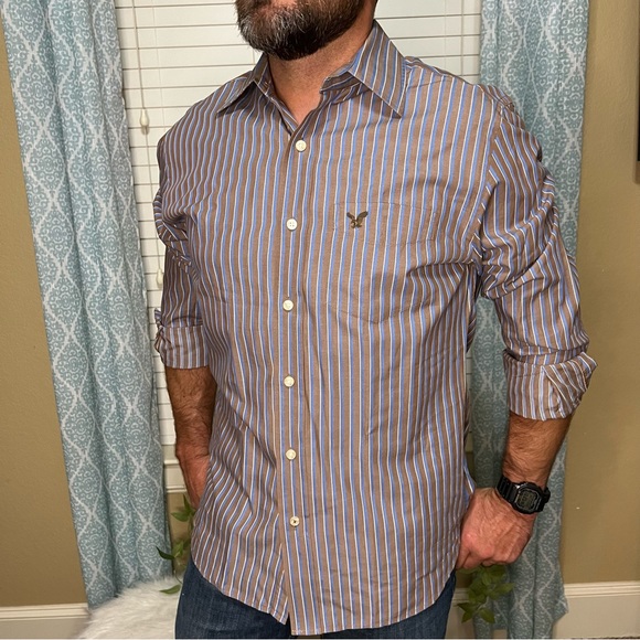 American Eagle Outfitters Other - American Eagle Men's Button Down Shirt Size Medium.
Brown, Blue and White Stripe